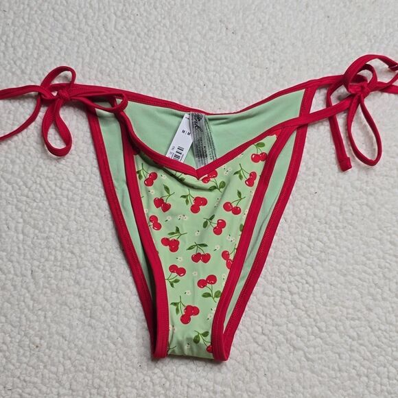 1304 NWT PINK by Frankies Bikinis Monty Bikini Bottom Cherry Hearts MED - Picture 2 of 5